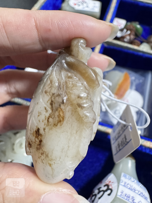 明 玉提油瓜果坠 - 图6